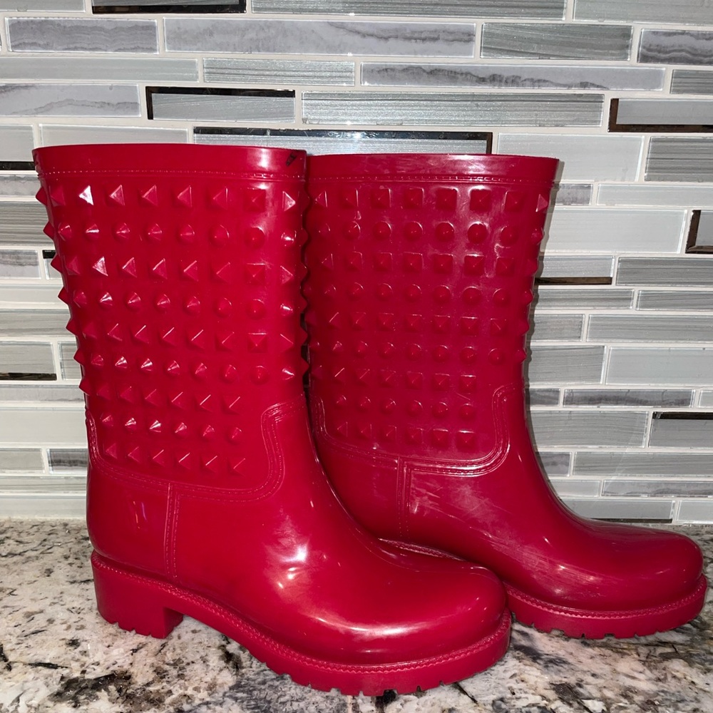 Studded Fashion Red Boots!